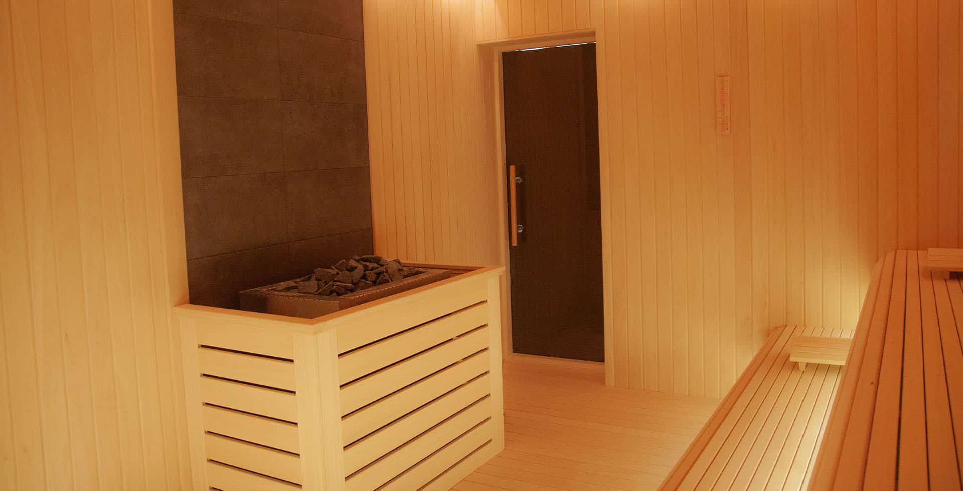 Immerse yourself in luxury – discover our Geneva sauna available for purchase. Unparalleled design meets affordability.