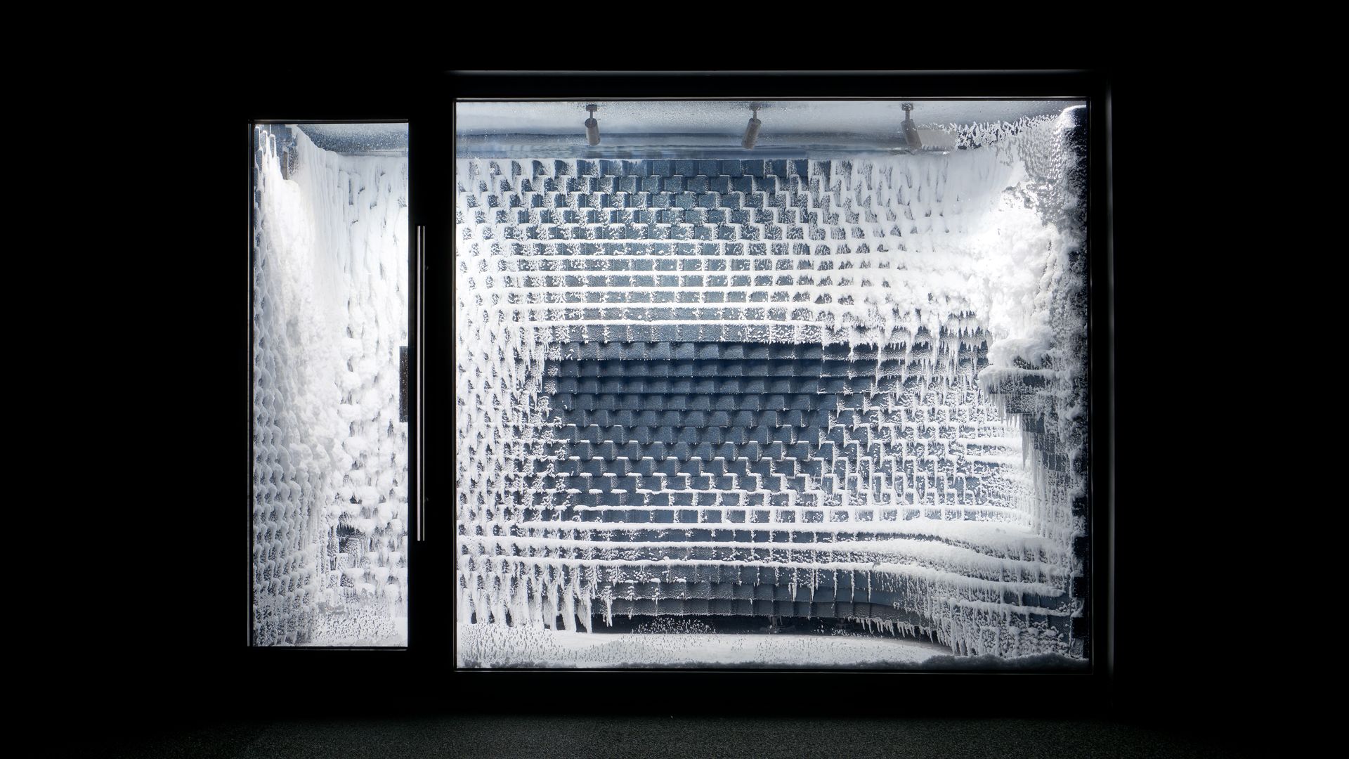 Snow Room Extravaganza: TechnoAlpin's Arctic Oasis—a winter wonderland meticulously crafted by Sauna Dekor, uniting cutting-edge technology with luxurious design.